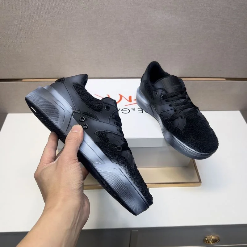 Dolce Gabbana Low Shoes Sophisticated 23125