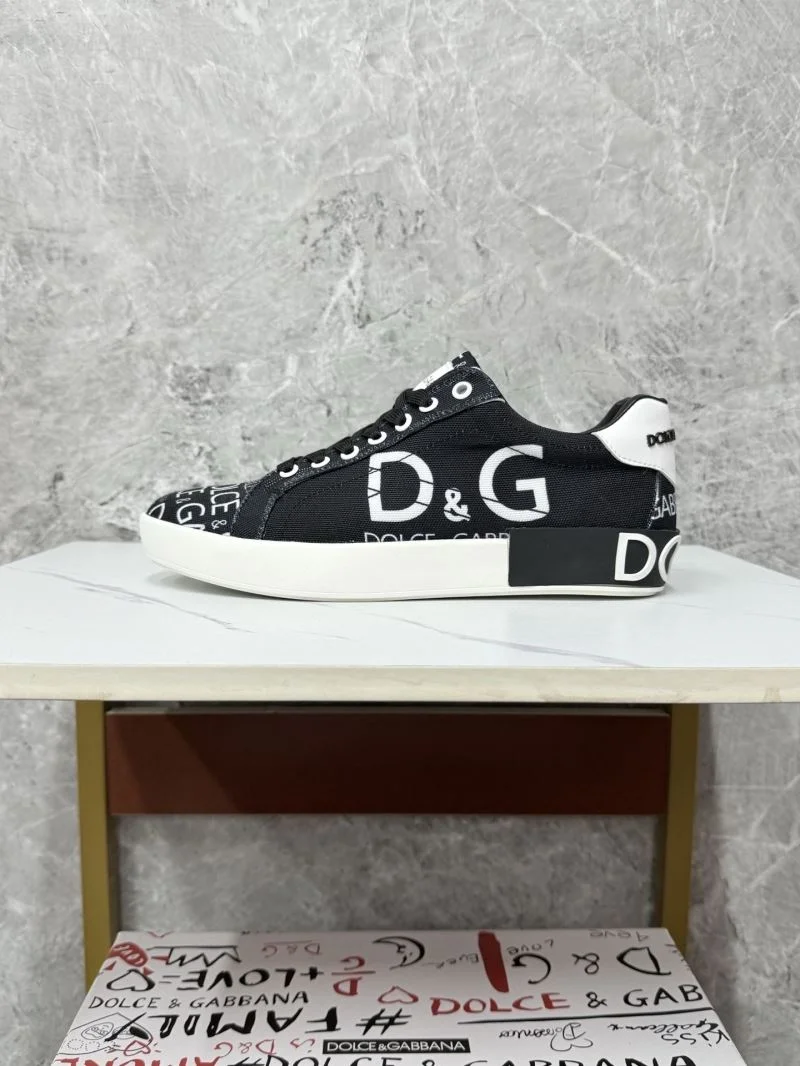 Dolce Gabbana Low Shoes OnTrend 23115