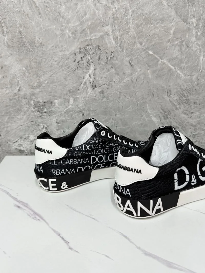 Dolce Gabbana Low Shoes OnTrend 23115