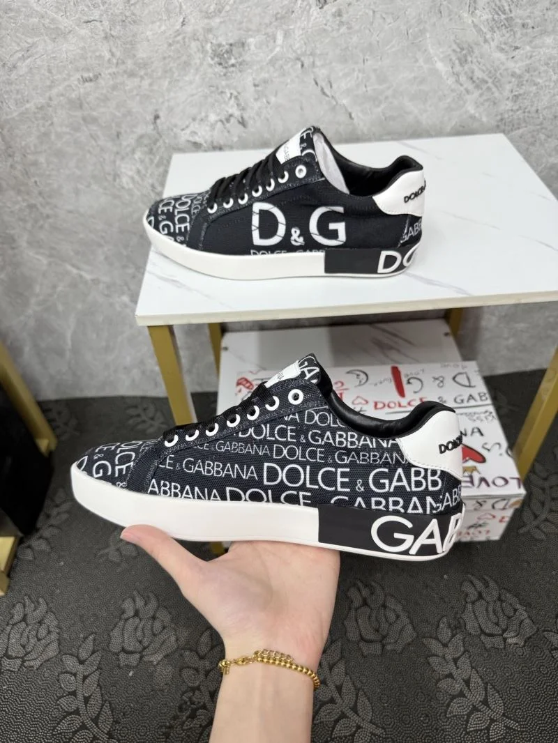 Dolce Gabbana Low Shoes OnTrend 23115