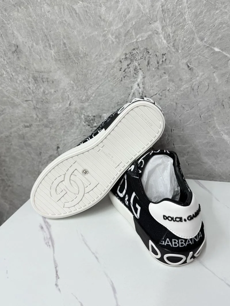 Dolce Gabbana Low Shoes OnTrend 23115