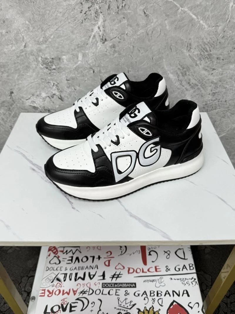Dolce Gabbana Low Shoes Reliable 23112
