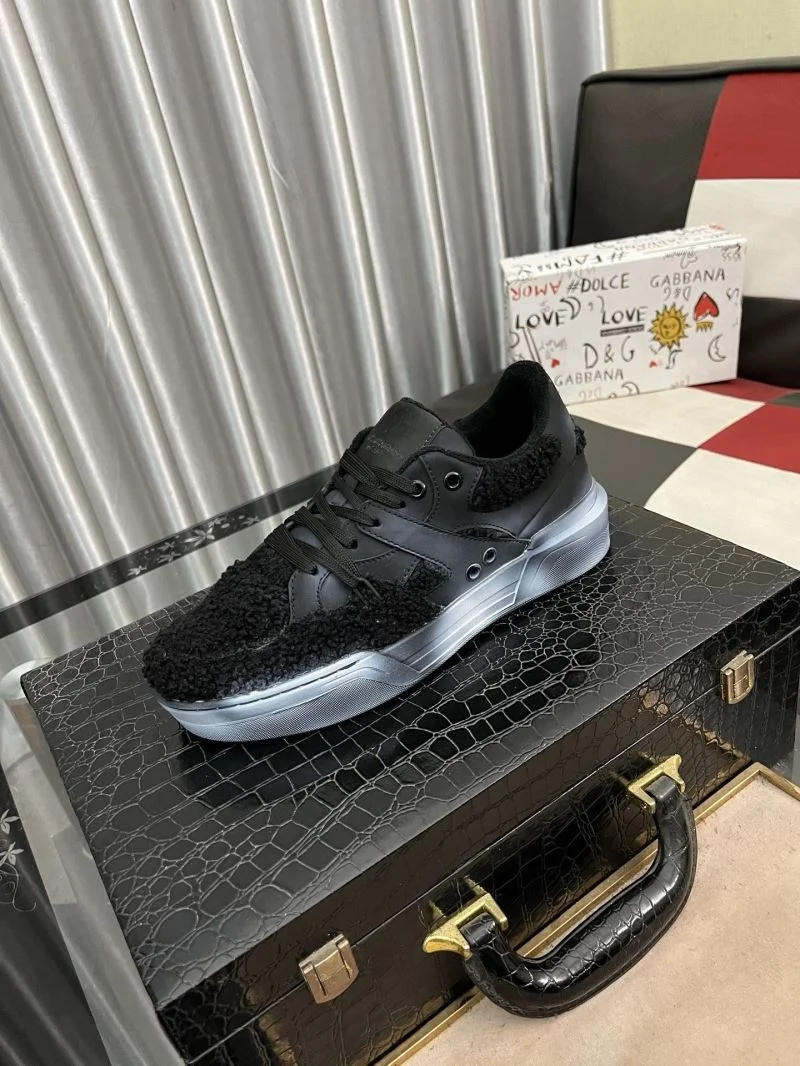 Dolce Gabbana Low Shoes WaterResistant 23102