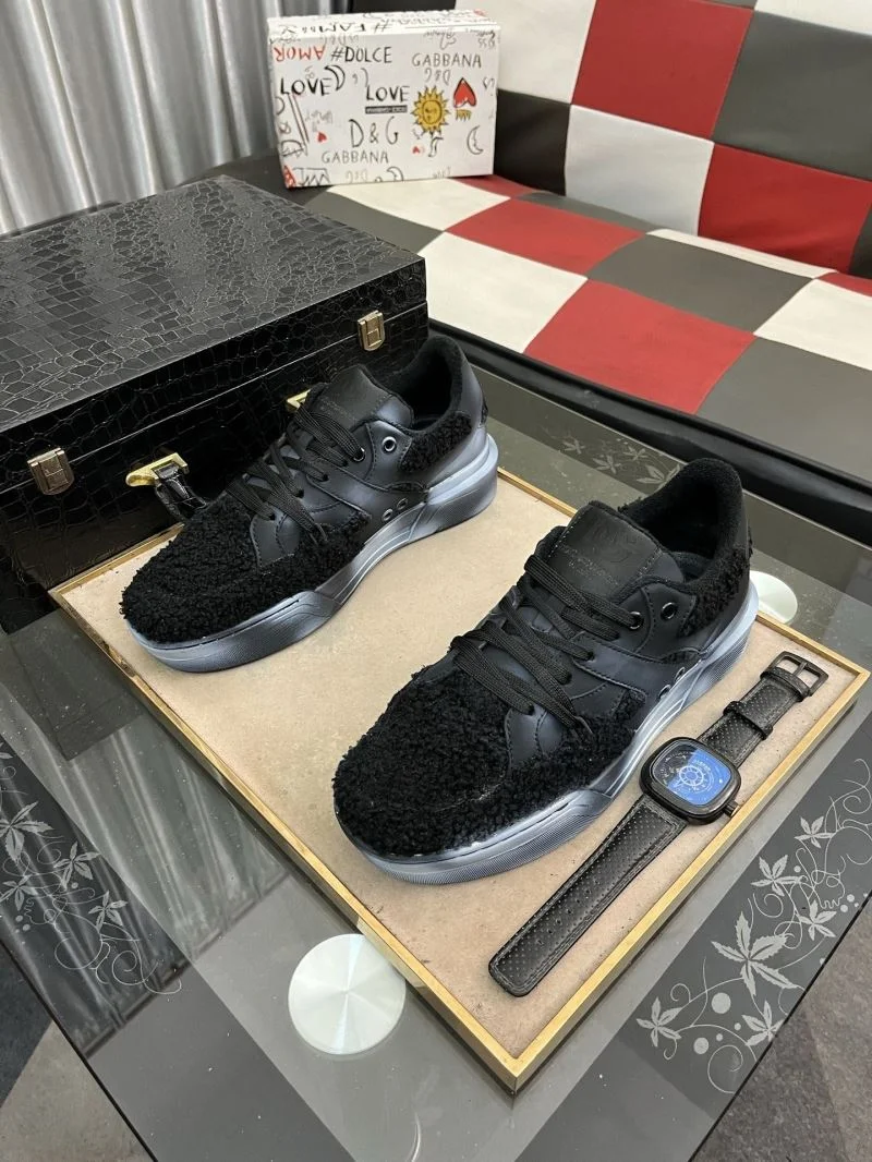 Dolce Gabbana Low Shoes WaterResistant 23102