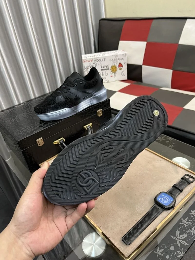 Dolce Gabbana Low Shoes WaterResistant 23102