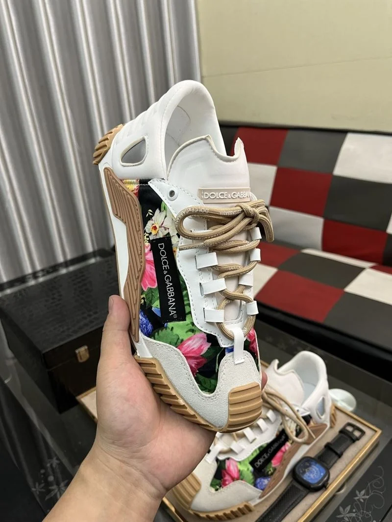 Dolce Gabbana Low Shoes Unique 23092