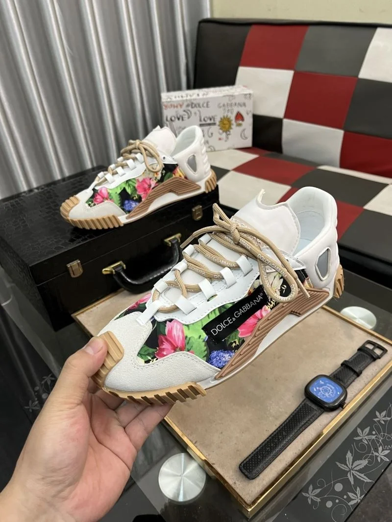 Dolce Gabbana Low Shoes Unique 23092