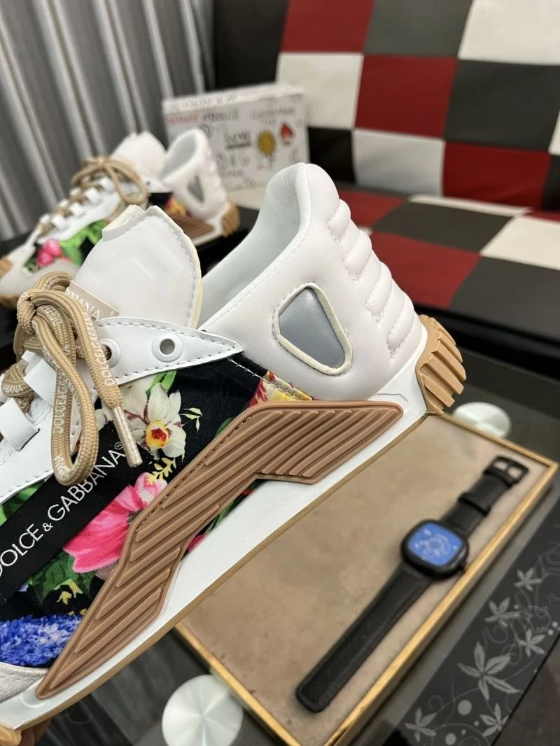 Dolce Gabbana Low Shoes Unique 23092