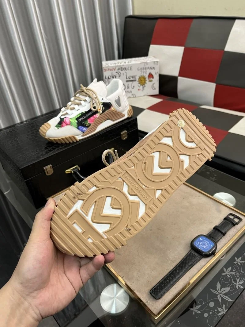 Dolce Gabbana Low Shoes Unique 23092