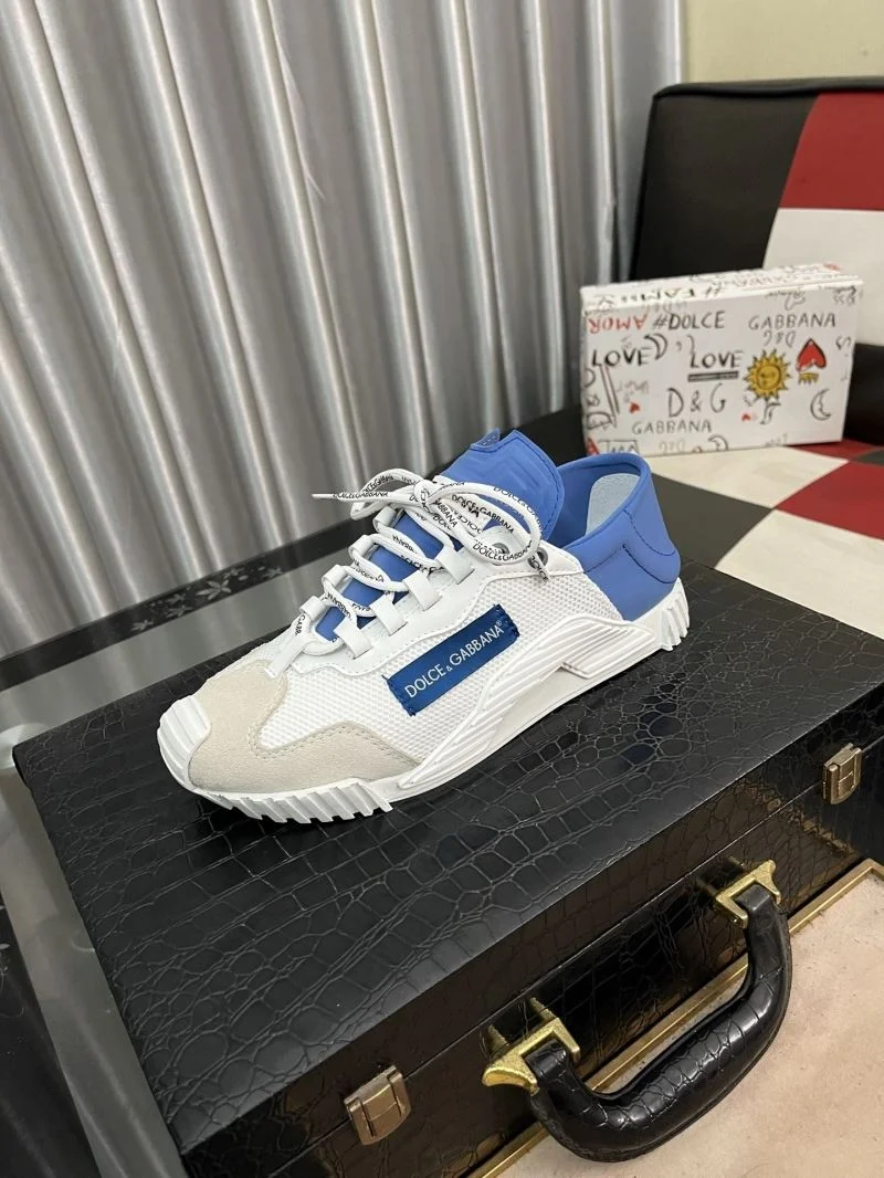 Vibrant Dolce Gabbana Low Shoes 23080