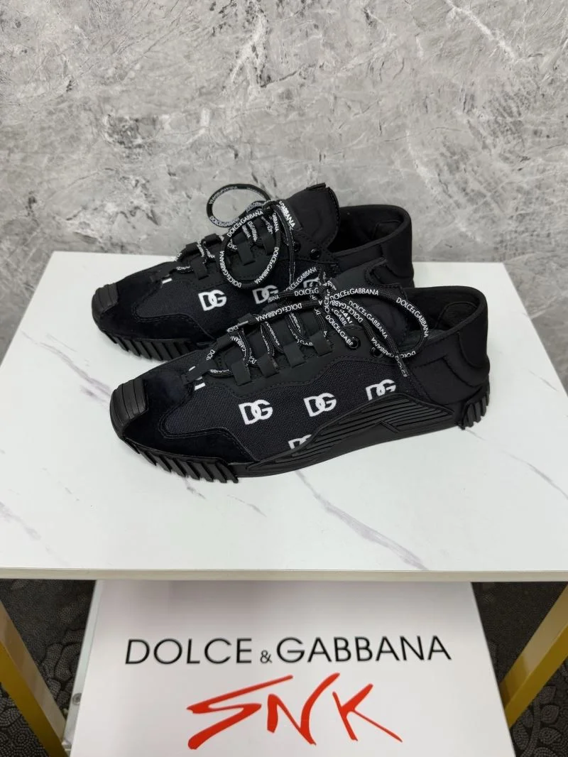 Dolce Gabbana Low Shoes SportInspired 23076