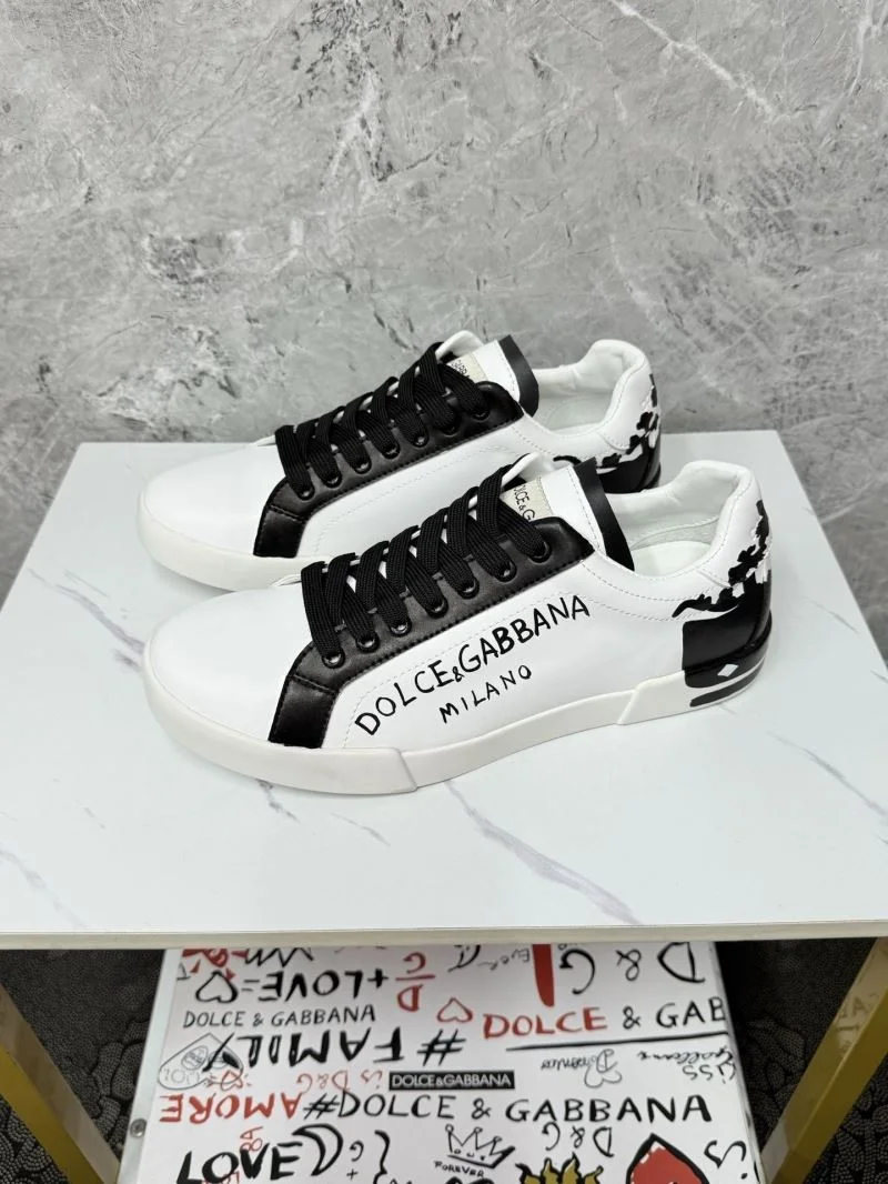 Dolce Gabbana Low Shoes SoftTouch 23064