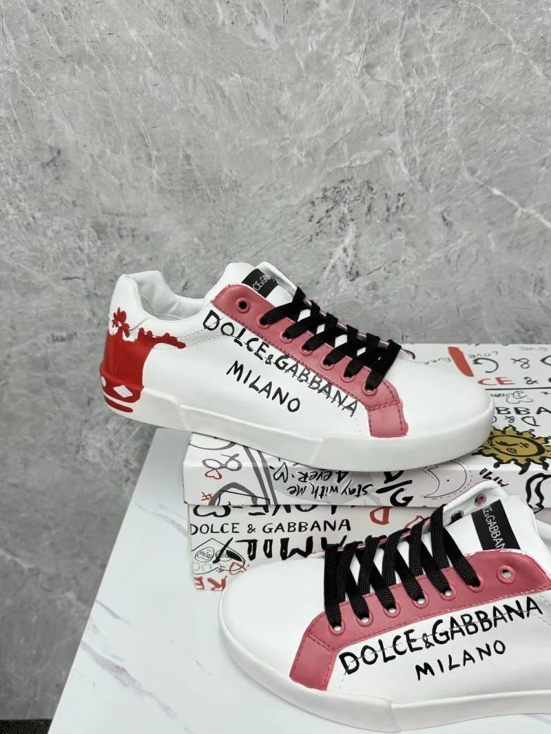 Dolce Gabbana Low Shoes Unique 23062