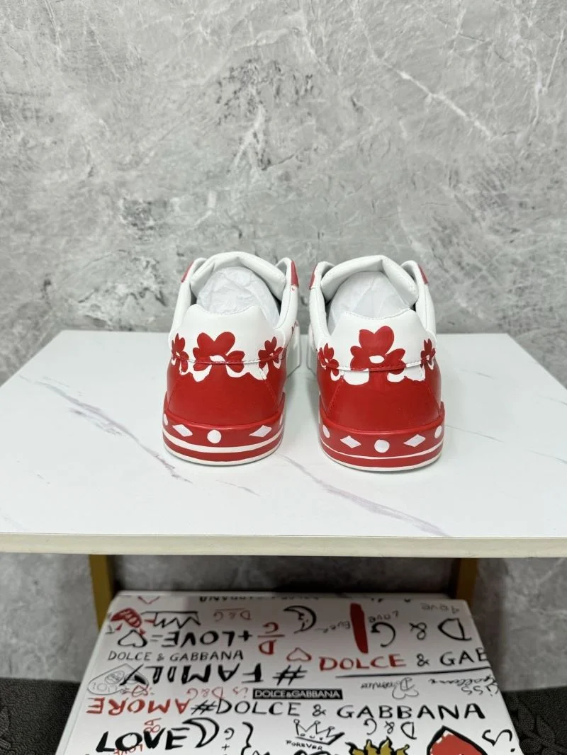 Dolce Gabbana Low Shoes Unique 23062