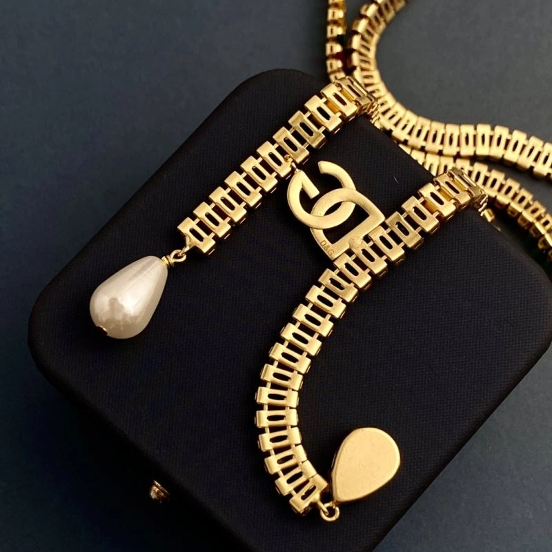 Affordable Dolce Gabbana Necklaces 213977