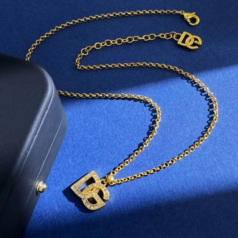 WrinkleFree Dolce Gabbana Necklaces 209371