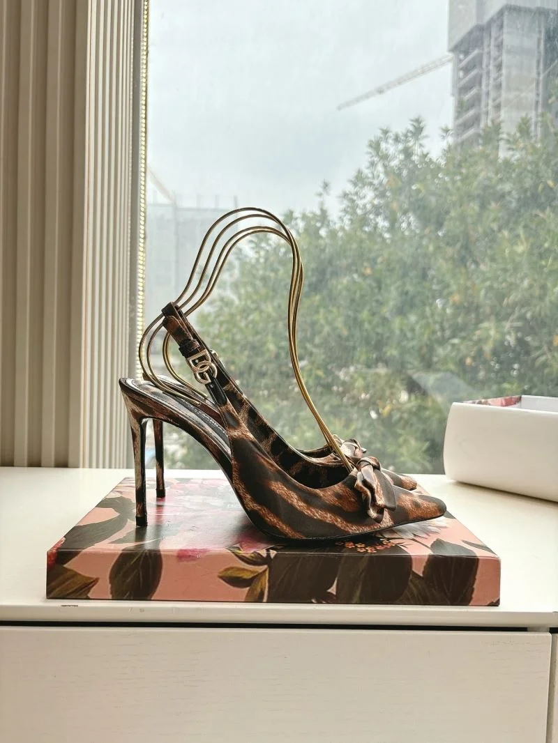 Bold Dolce Gabbana Sandals 23068