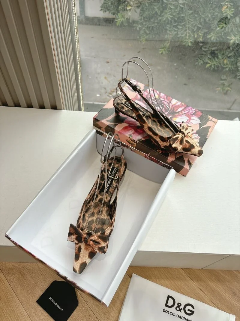 Dolce Gabbana Sandals Practical 23041