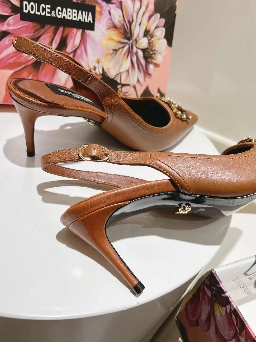 Dolce Gabbana Sandals Sophisticated 22968