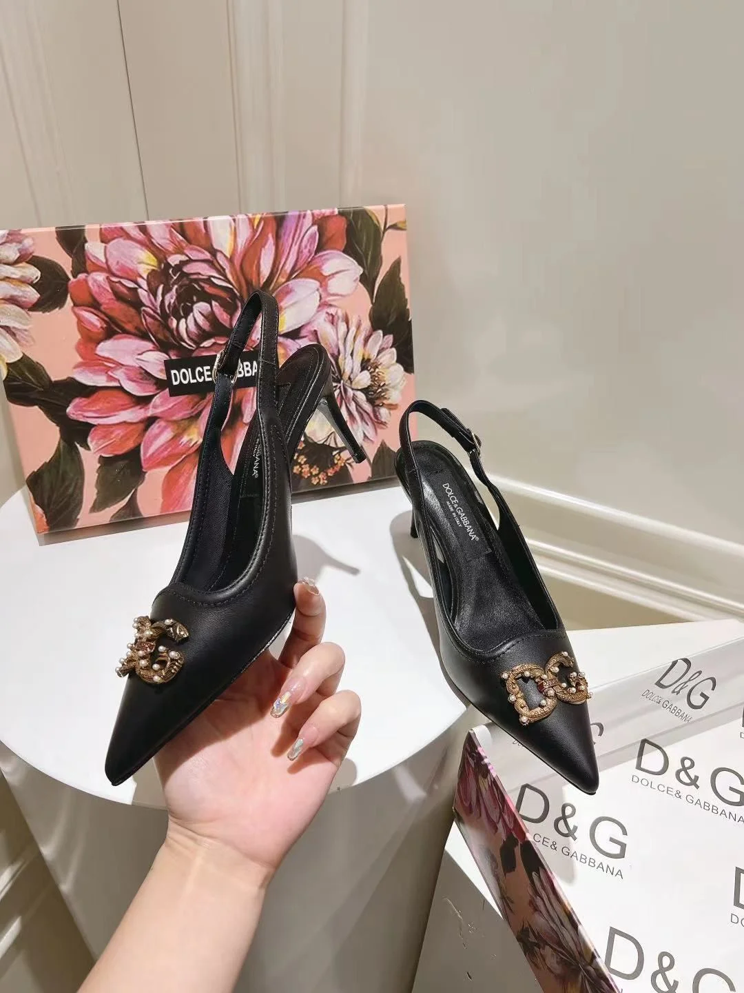 Dolce Gabbana Sandals FashionForward 22982