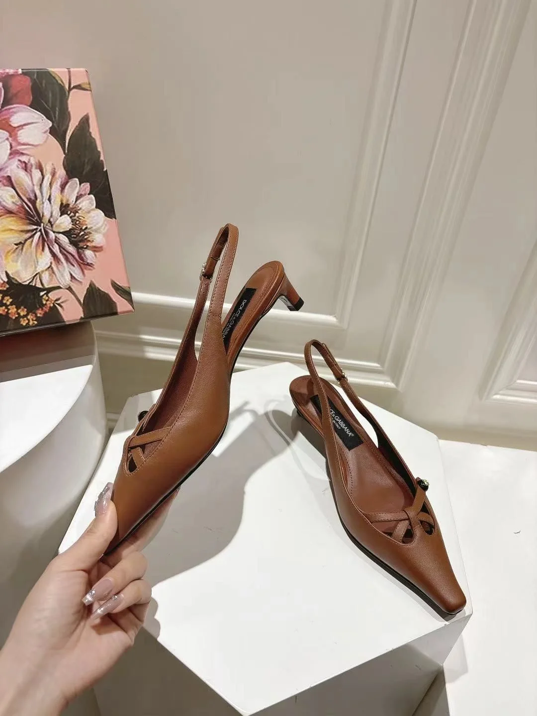 Cozy Dolce Gabbana Sandals 22966