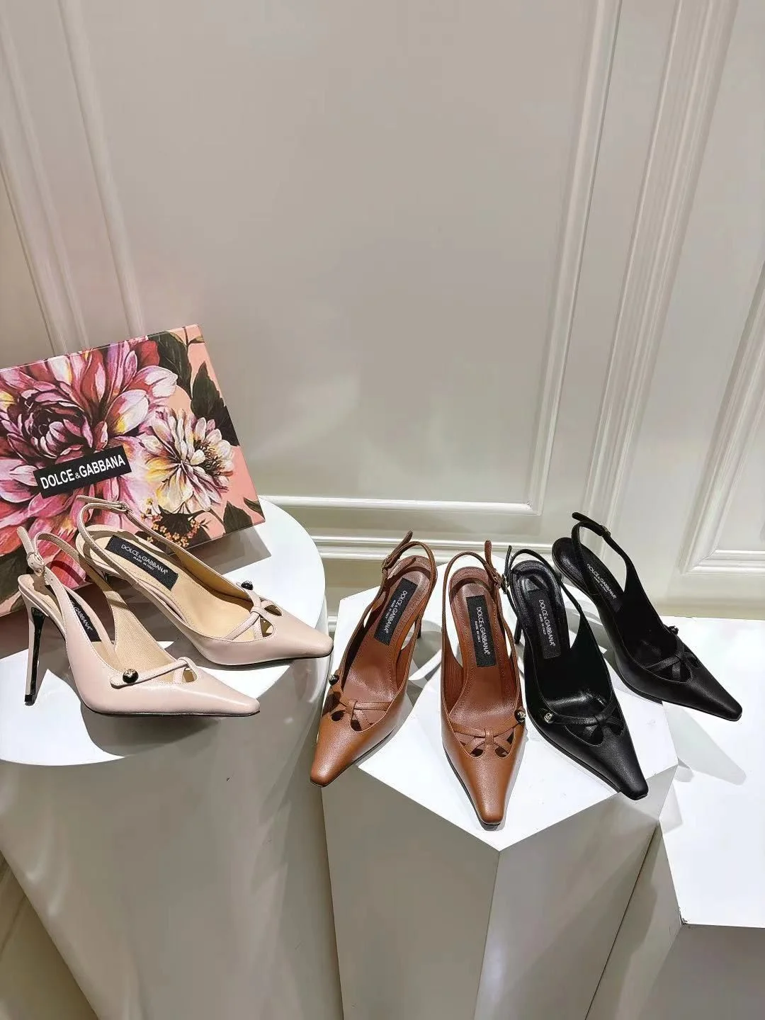 FreshLook Dolce Gabbana Sandals 22974