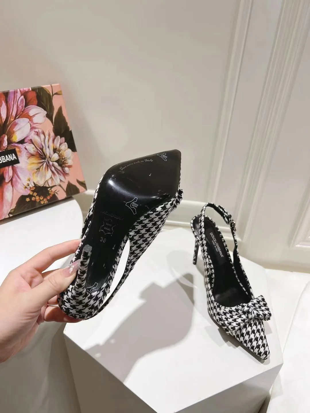 StreetReady Dolce Gabbana Sandals 22975
