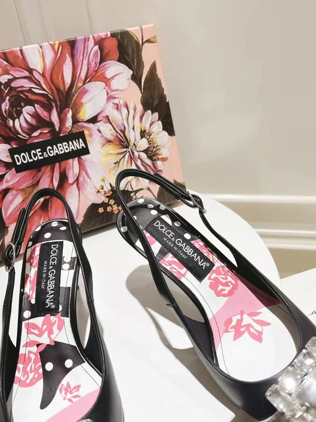 Dolce Gabbana Sandals TechFriendly 22954