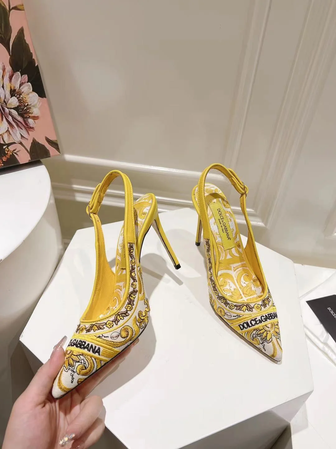 Dolce Gabbana Sandals FastDry 22973