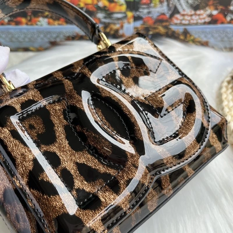 Elegant Dolce Gabbana Satchel Bags 89225