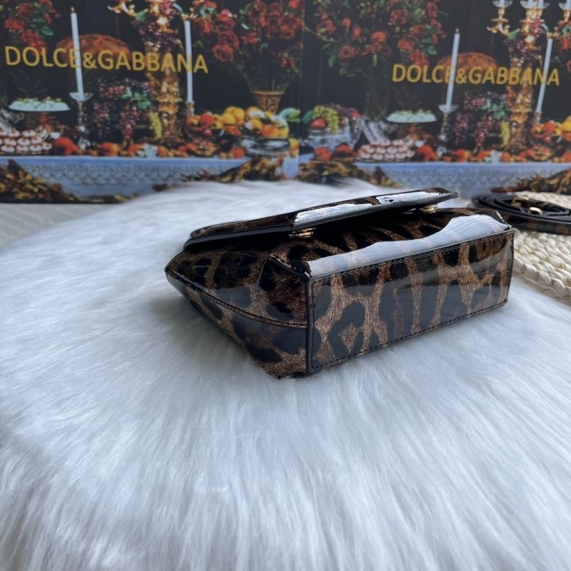 Elegant Dolce Gabbana Satchel Bags 89225