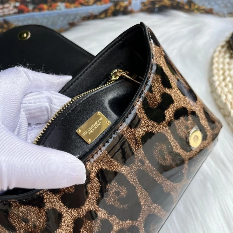 Elegant Dolce Gabbana Satchel Bags 89225