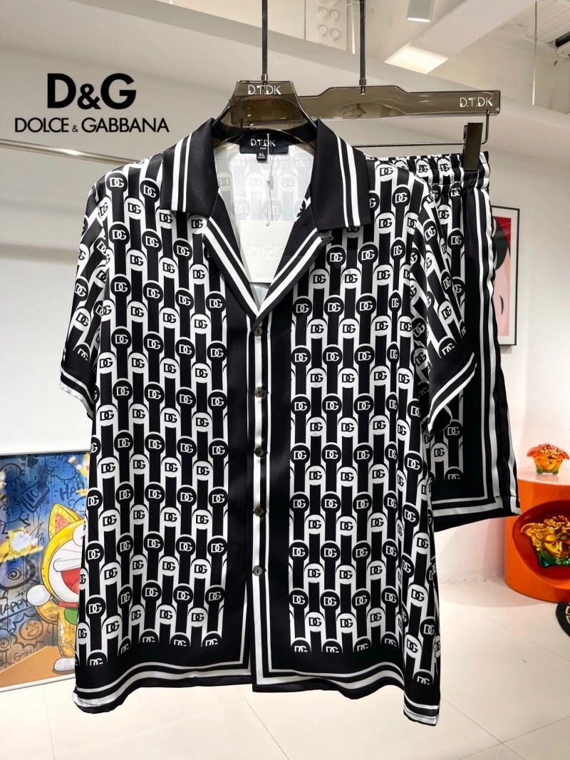 AllSeason Dolce Gabbana Short Suits 119348