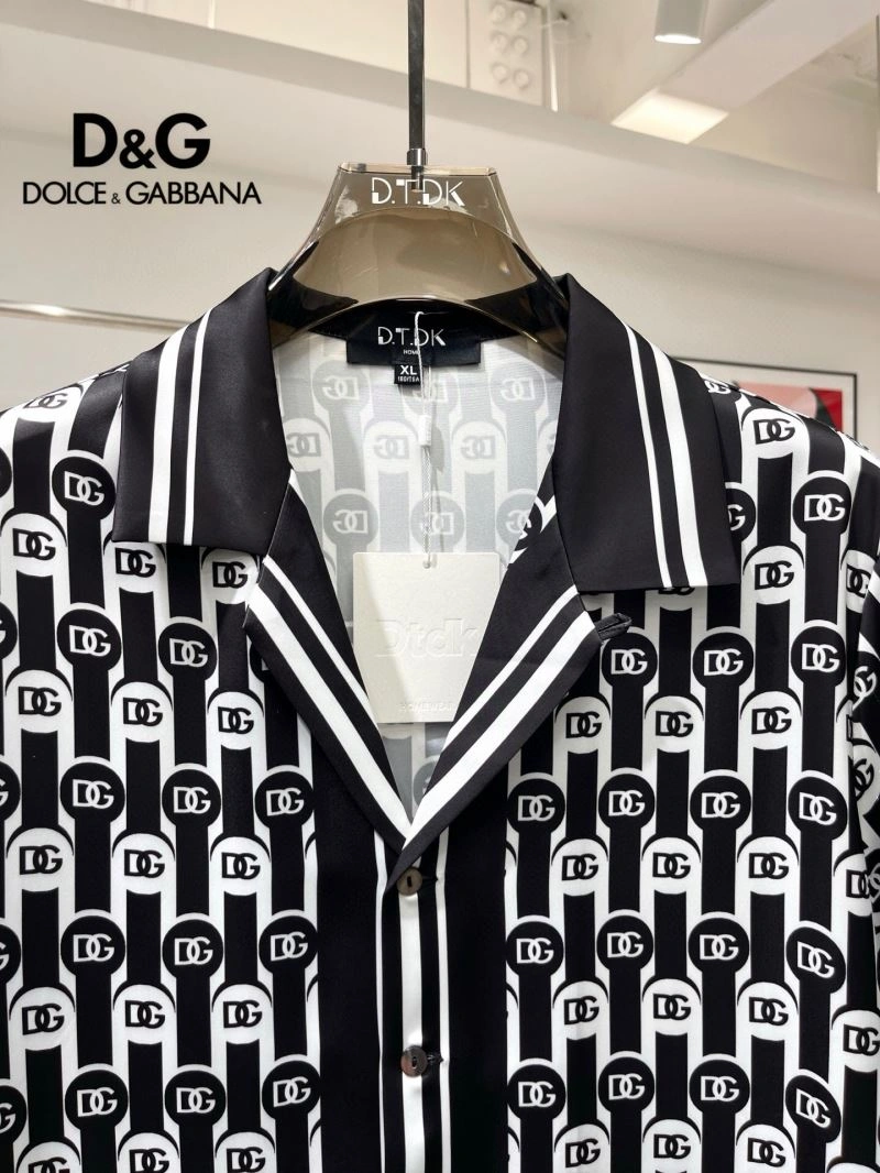 AllSeason Dolce Gabbana Short Suits 119348