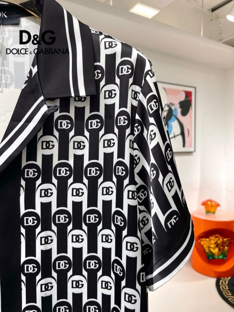 AllSeason Dolce Gabbana Short Suits 119348