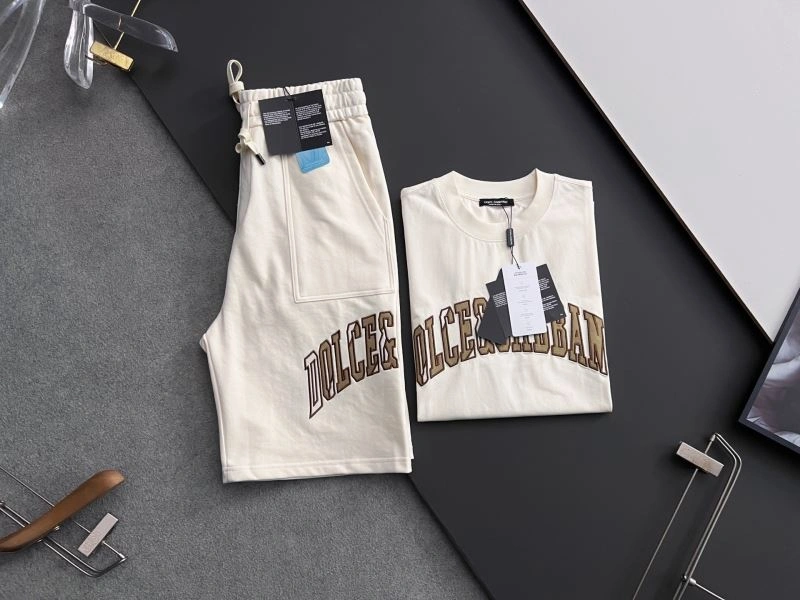 Chic Dolce Gabbana Short Suits 119923