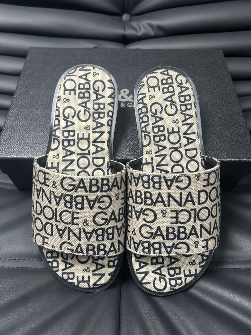 Dolce Gabbana Slippers TimelessDesign 22828