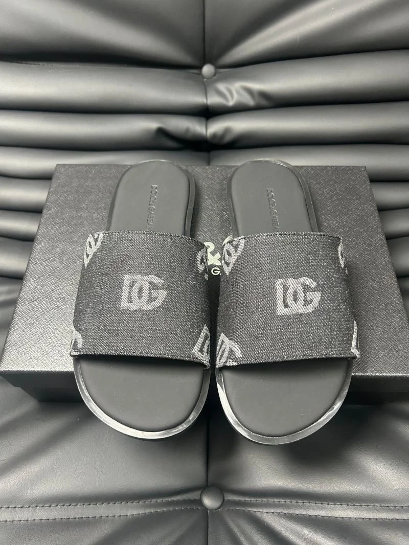 Classic Dolce Gabbana Slippers 22829