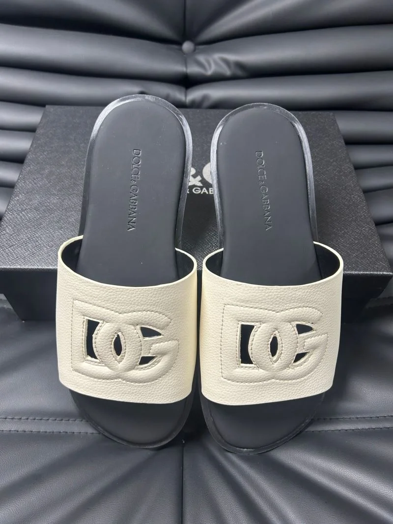 Versatile Dolce Gabbana Slippers 22822