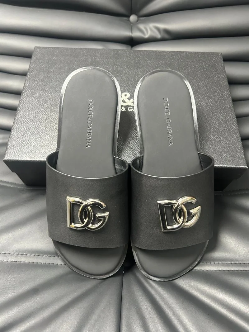 Dolce Gabbana Slippers UrbanChic 22816