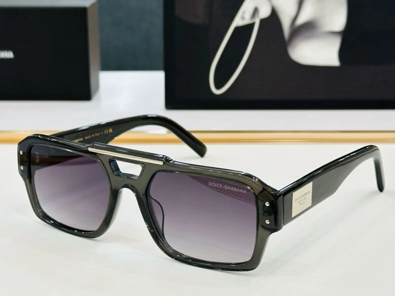 Breathable Dolce Gabbana Sunglasses 279172