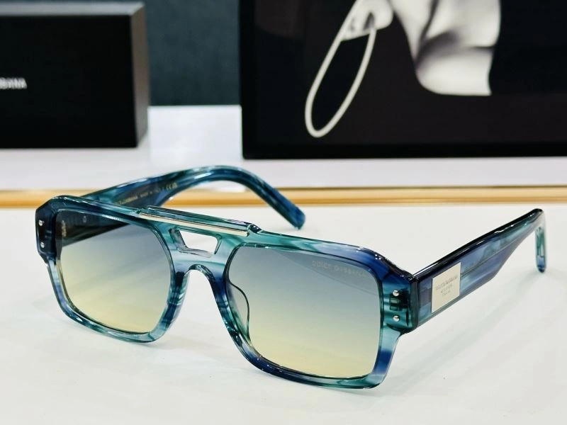 Breathable Dolce Gabbana Sunglasses 279172