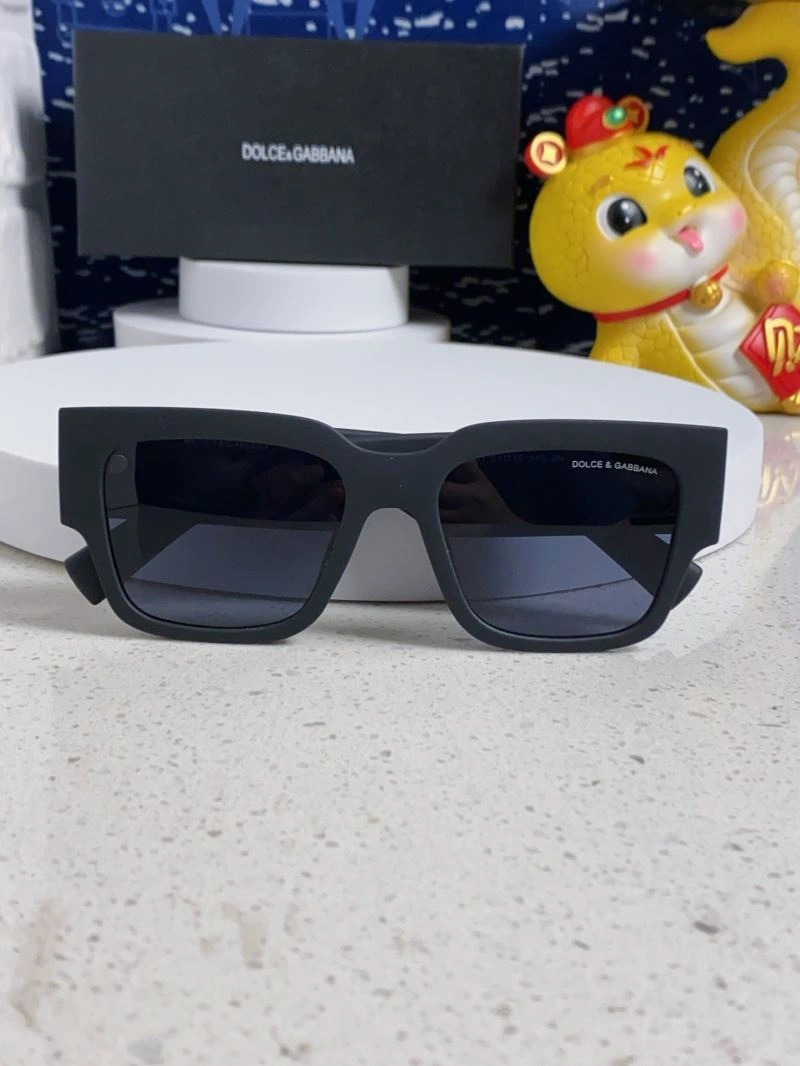 Dolce Gabbana Sunglasses UrbanChic 279175
