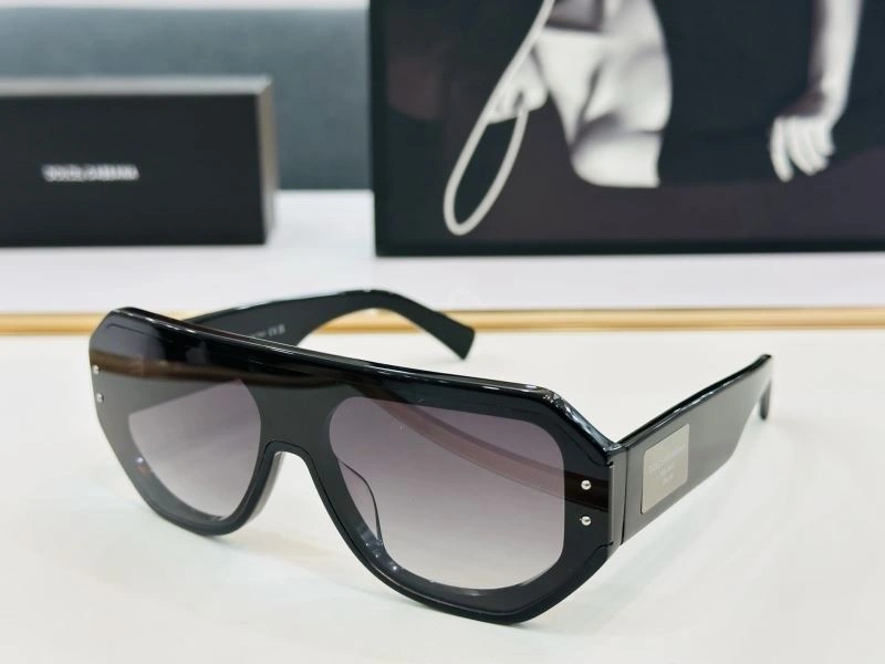 Snug Dolce Gabbana Sunglasses 279151