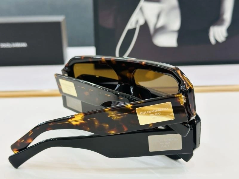 Snug Dolce Gabbana Sunglasses 279151