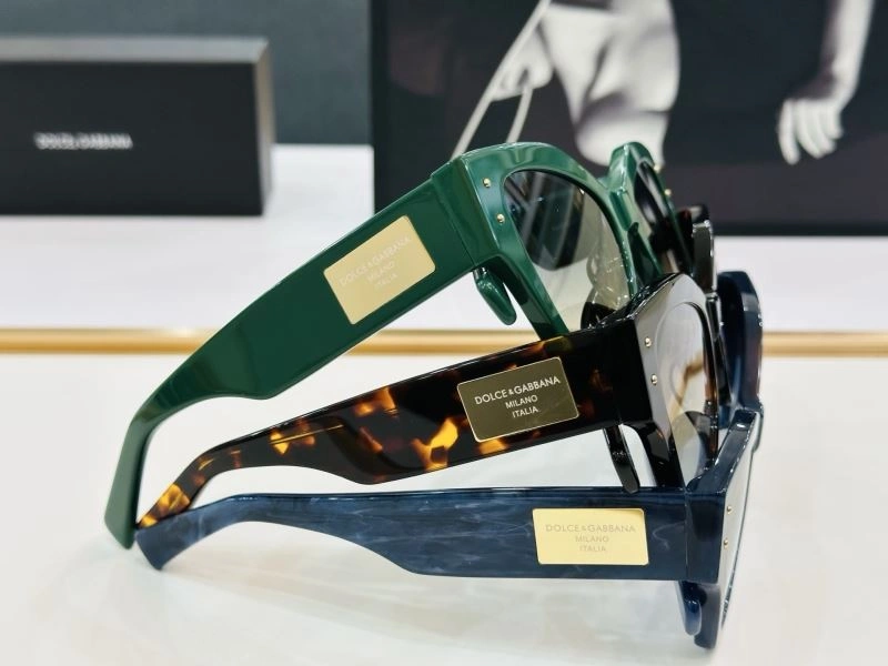 Contemporary Dolce Gabbana Sunglasses 279148