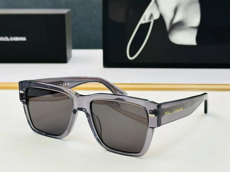 Dolce Gabbana Sunglasses TravelReady 279144
