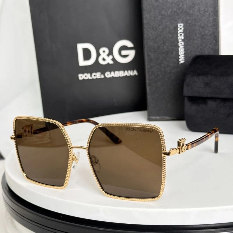 Dolce Gabbana Sunglasses Comfortable 279186