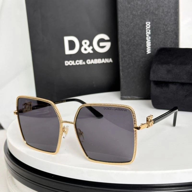 Dolce Gabbana Sunglasses Comfortable 279186