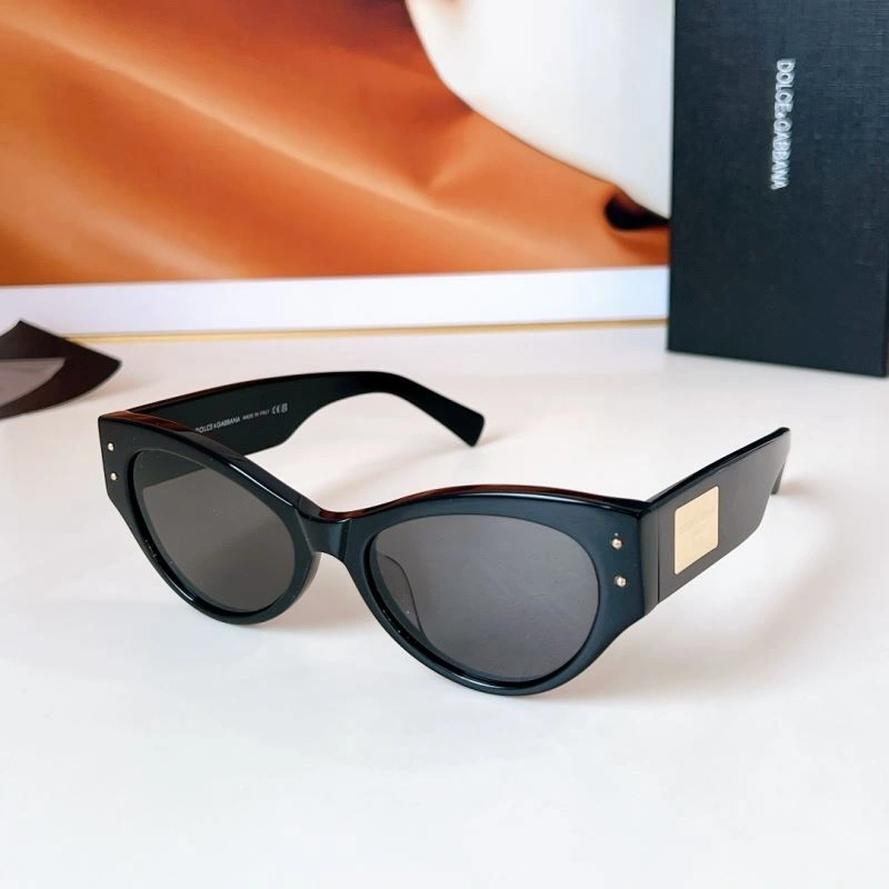 Packable Dolce Gabbana Sunglasses 279161